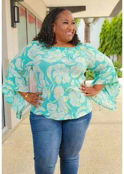 MLLE Gabrielle VAIRA- Plus Size Printed Trumpet Sleeve Top