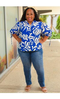 Royalty ZIKITA- Plus Size Straight Fit Jeans