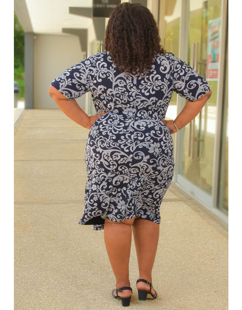 IVANNA- Plus Size Printed Long Sleeve Dress