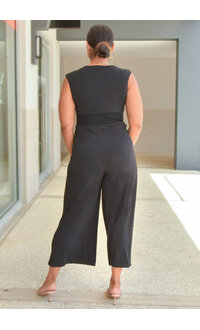 Signature IHAIL- Armhole Jumper with Gold Ring