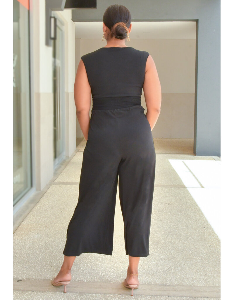 Signature IHAIL- Armhole Jumper with Gold Ring