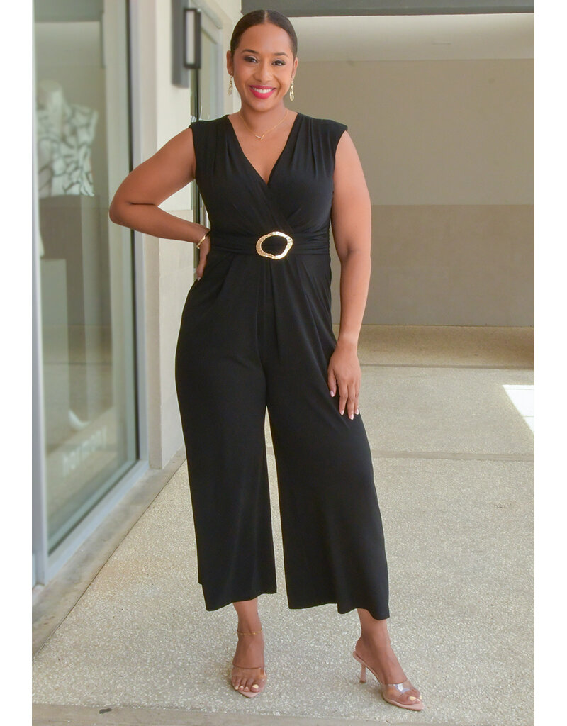 Signature IHAIL- Armhole Jumper with Gold Ring