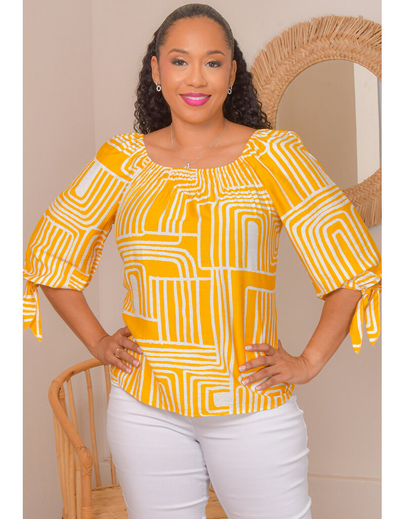 MLLE Gabrielle VICENTE- Printed 3/4 Sleeve Elastic Neck Top