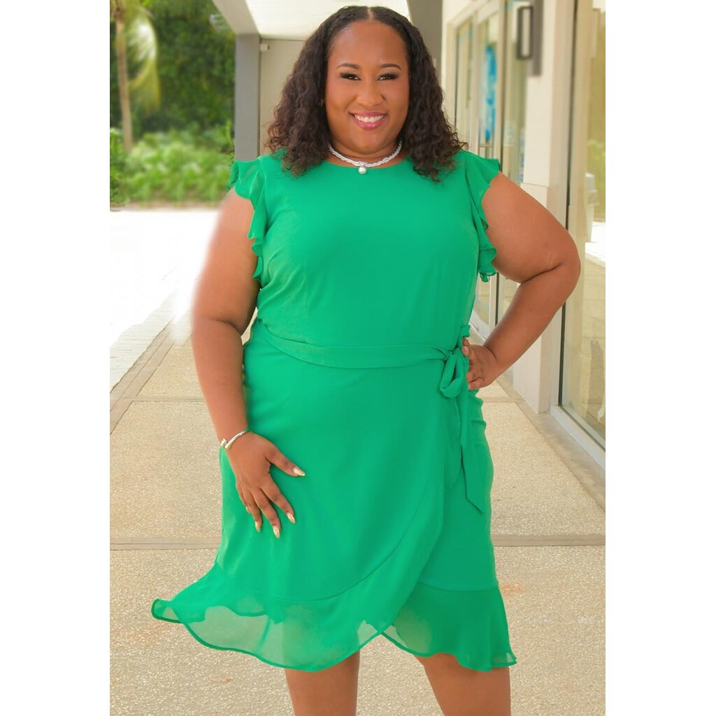 RETTI- Plus Size Solid Chiffon Frill Arm Dress