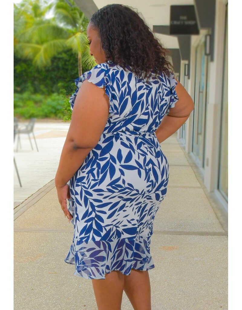 Shelby & Palmer RETTI- Plus Size Leaf Print Dress with Chiffon Frill Arms