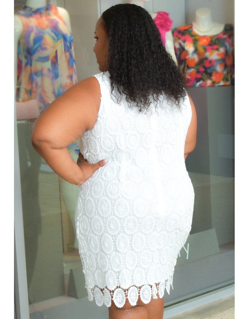 CANNY-Solid Armhole Round Neck Dress