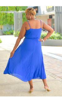 Signature FUYUMI- Thin Strap Dress with Steam Pleat & Band