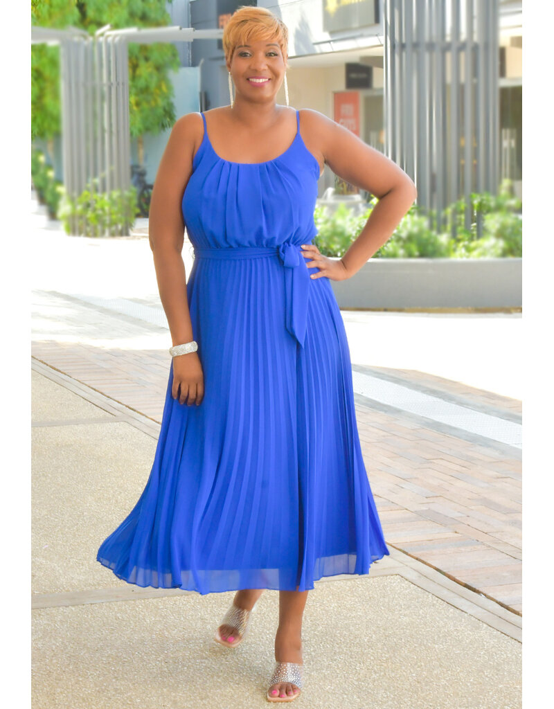 Signature FUYUMI- Thin Strap Dress with Steam Pleat & Band