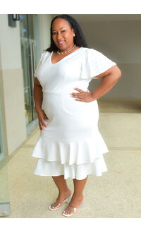 GLAMOUR REVI- Plus Size Solid Dress with Pearls on Sleeves