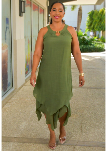 GINO- Armhole Dress with Keyhole & Points