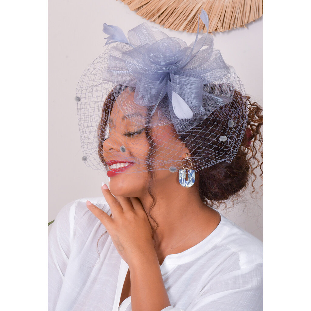 Small Mesh Fascinator with Dotted Veil