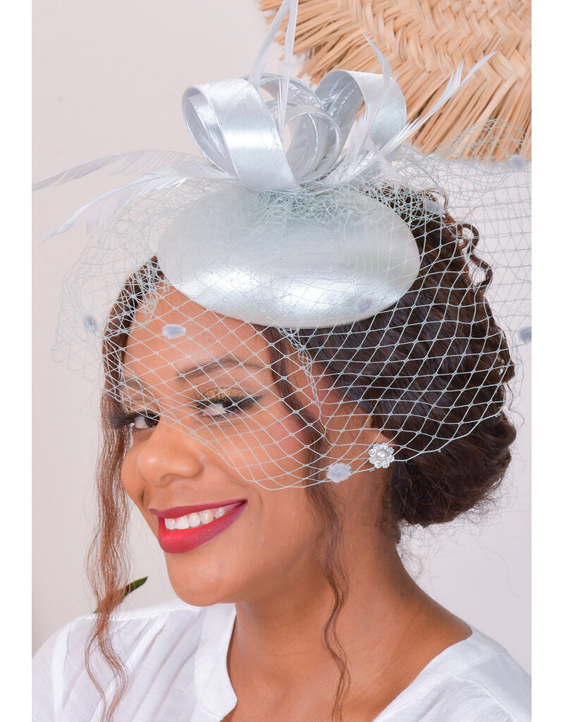 Mini Crown Fascinator with Veil
