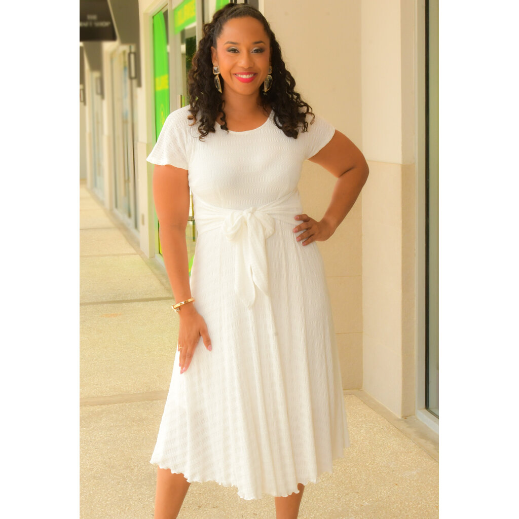 ROYALTY- Short Sleeve Round Neck Dress with Tie
