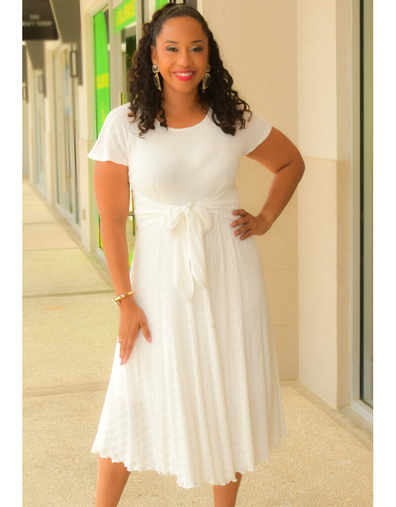 Signature ROYALTY- Short Sleeve Round Neck Dress with Tie