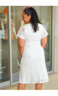 LANVI- V Neck Dress with Broad Shoulders