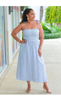 Julia Jordan KISER- Long Stripe Elastic Waist Dress