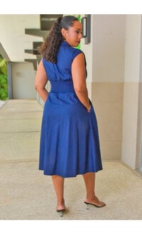 Sandra Darren KINIE- Solid Zip Front Dress With Elastic Waist