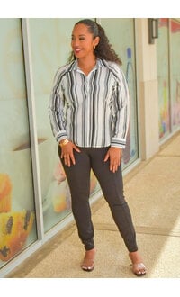 HOPE & HARLOW VIEA- Stripe Button Down Top