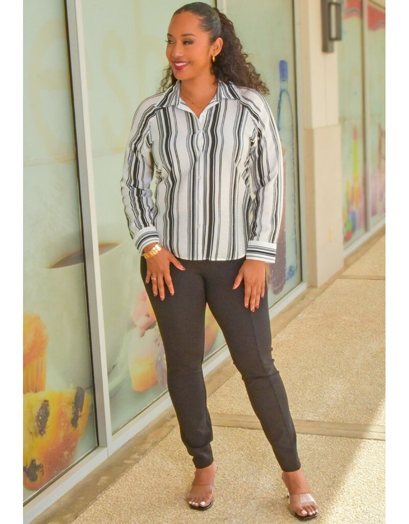 HOPE & HARLOW VIEA- Stripe Button Down Top