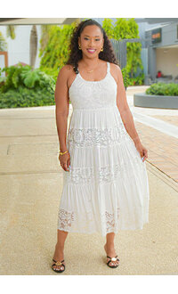 Signature GELINA- Small Strap Dress with Lace Patches