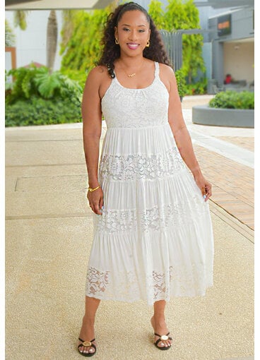 Signature GELINA- Small Strap Dress with Lace Patches