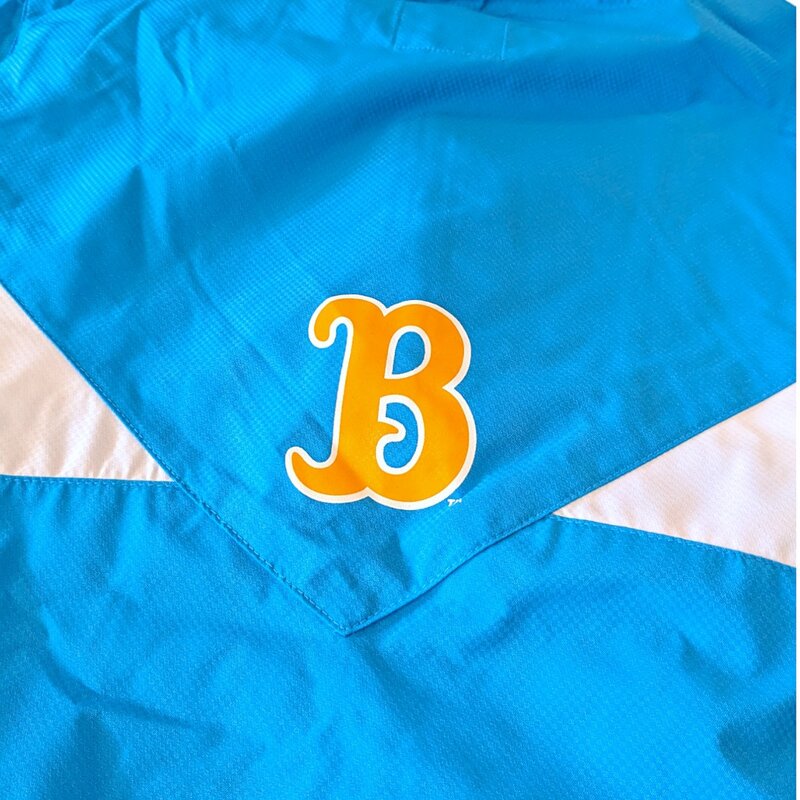 Mitchell & Ness UCLA Ultimate Lightweight Windbreaker Blue