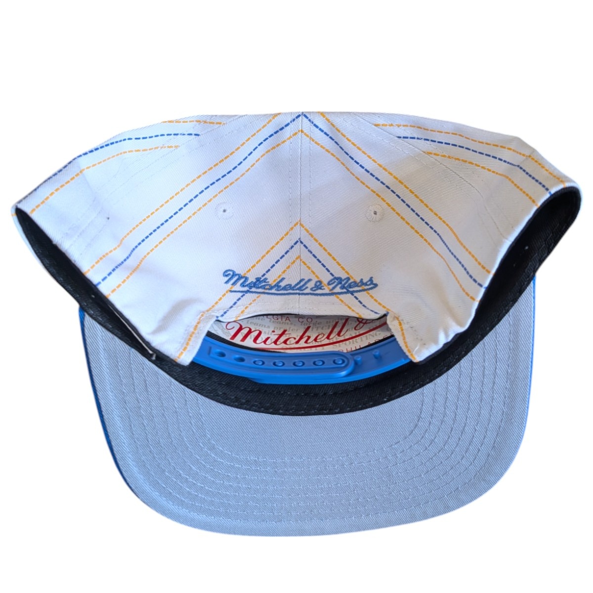Mitchell & Ness UCLA Script Triplin  Sanpback White Hat