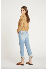 Colette Straight Crop X Feathery Leaf