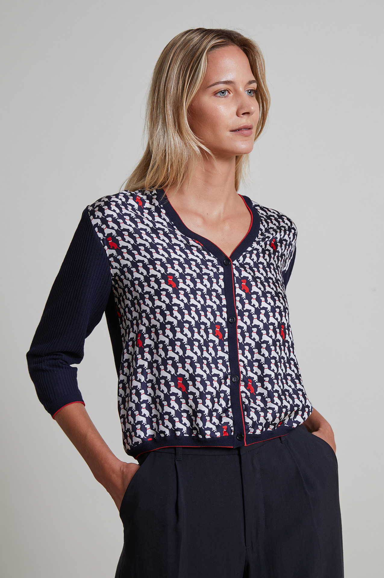 COTTON V-NECK CARDIGAN WITH PRINTED SILK FRONT: BASSET MIDNIGHT