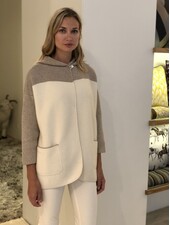 TWO-TONE KNIT JACKET W/ HOOD, SAND-IVORY