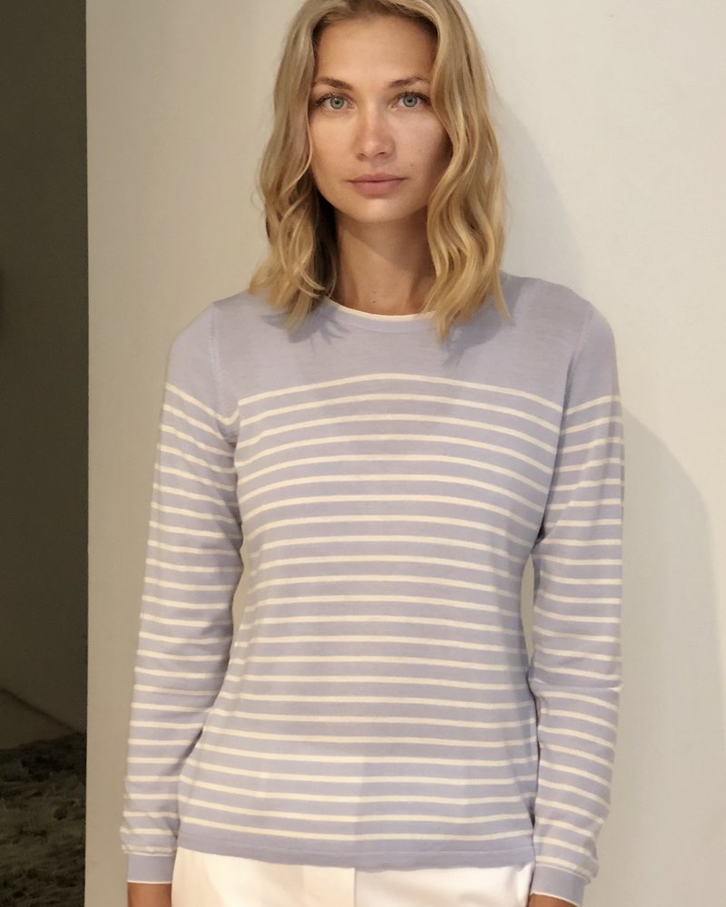 LIGHTWEIGHT STRIPED CREWNECK: LIGHT BLUE