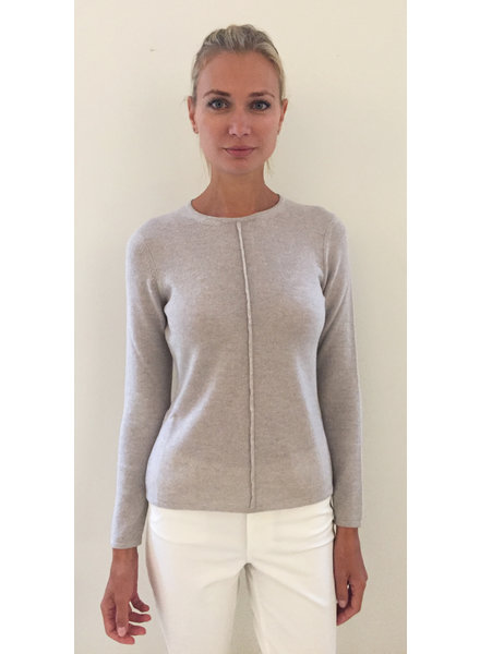LS KNITTED CREW WITH CENTER PIPING: PEARL