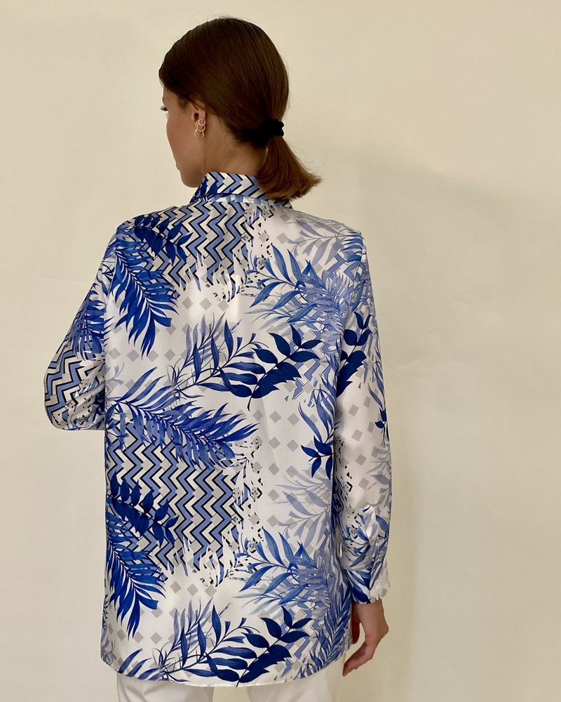 COLLARED SILK PRINTED SHIRT: PALM BLUE