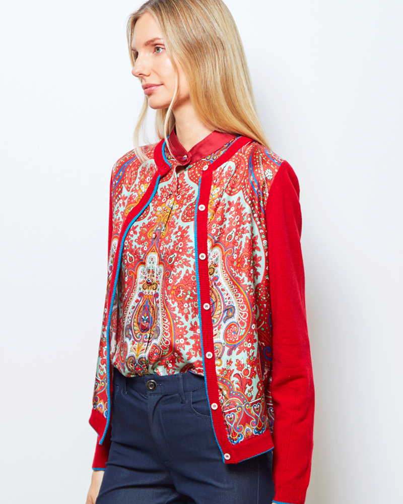 SILK PRINT BUTTON FRONT CASHMERE BACK SLEEVE CARDIGAN: PAISLEY: RED