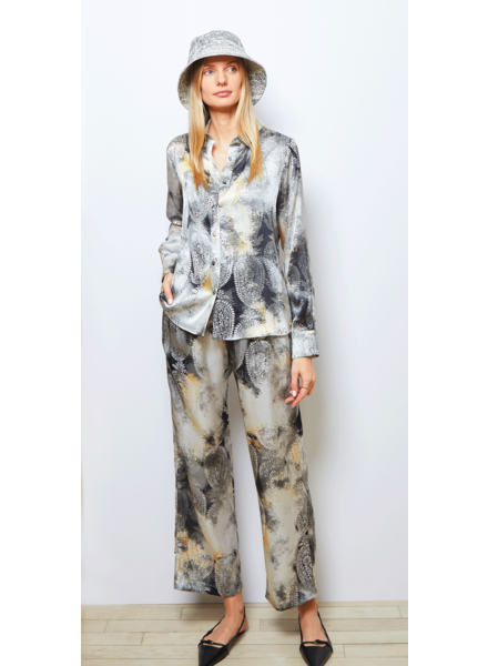SILK PULL ON PANTS WITH FLAT FRONT ELASTIC BACK BELT: BATIK: SILVERS