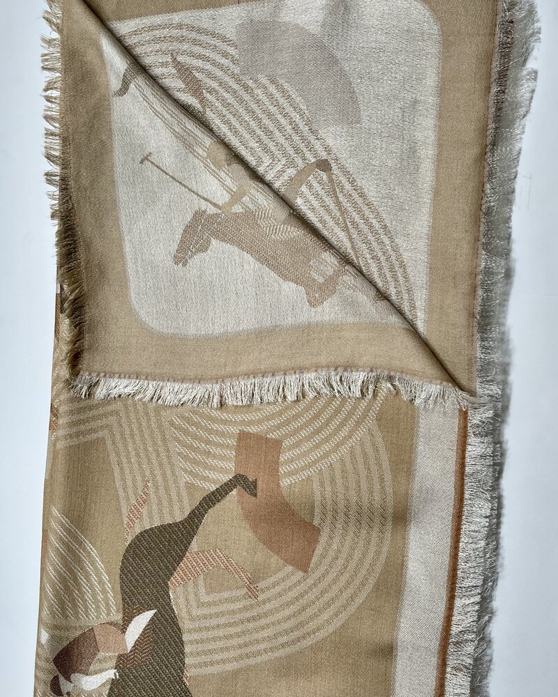 CASHMERE JACQUARD PRINTED SCARF: RACING: BEIGE