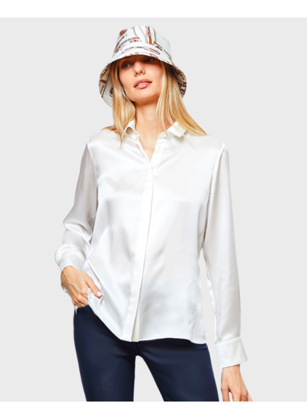 SILK COLLAR BUTTON FRONT WITH SIDE SLITS SHIRT: SIMONA: IVORY