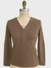 V SWEATER WITH CABLE DETAIL, TOBACCO