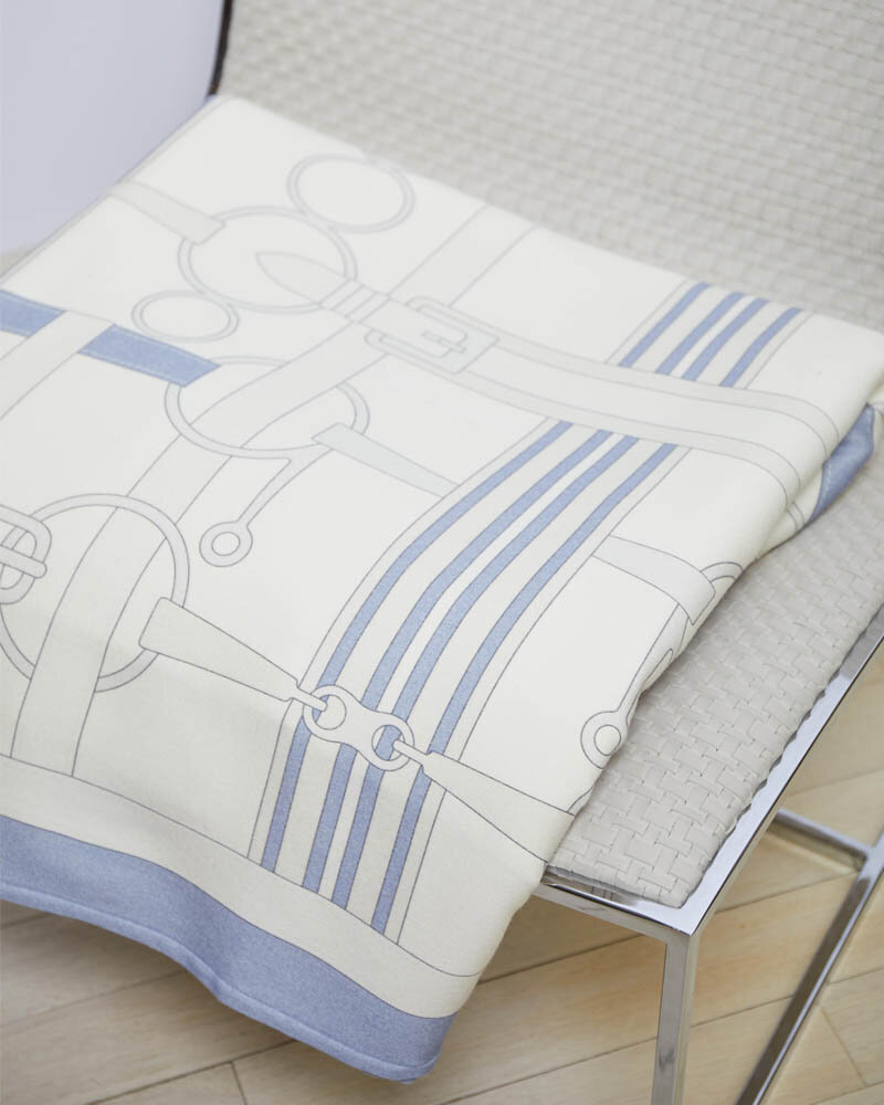 LIGHT BLUE THROW  SIENA  :  76 "X 52 ": SADDLE BEIGE-BLUE