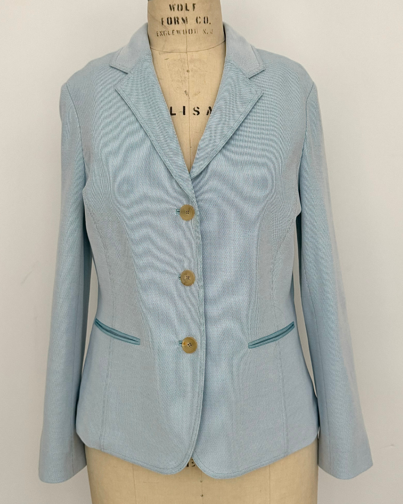 DOUBLE COTTON PIQUE 3 BUTTON JACKET: LIGHT BLUE