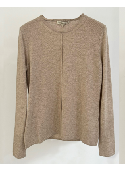 LS KNITTED CREW WITH CENTER PIPING: SAND