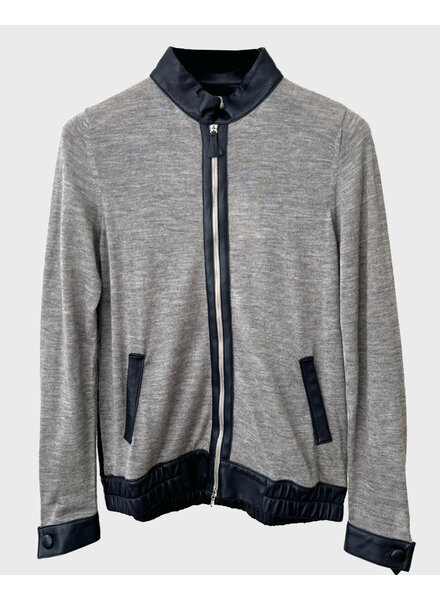 CROP JACKET: GRAY FRONT NAVY BACK