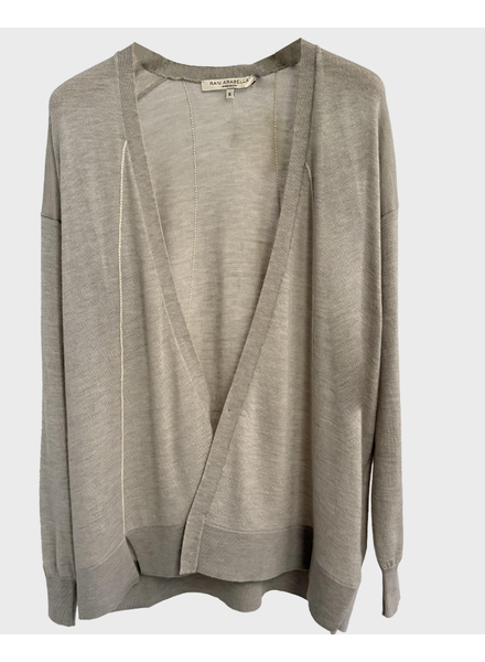 SUPERFINE CASHMERE CARDIGAN W/ CONTRASTING STITCHING: PEARL