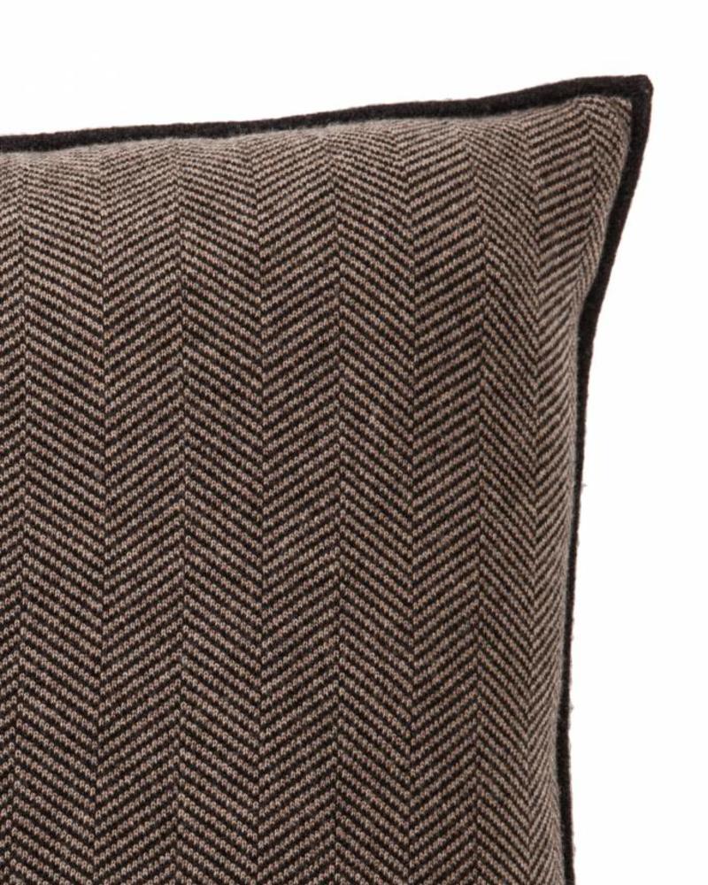 HENRY CASHMERE BLEND HERRINGBONE PILLOW: 21" X 21'': DARK GRAY-SAND