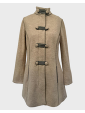 PEA COAT WITH TOGGLES: BEIGE