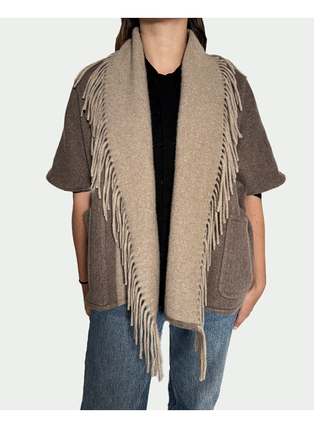 CASHMERE DOUBLE FACE  FRINGE REVERSIBLE CAPE: CHOCOLATE: BEIGE