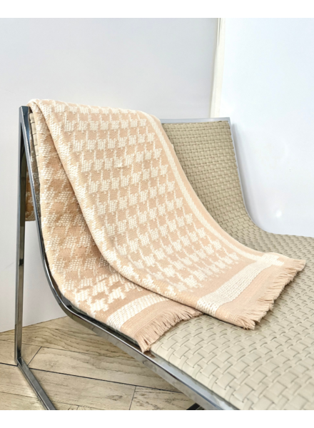 CORSICA THROW: PIED DE POULE: CAMEL AND IVORY