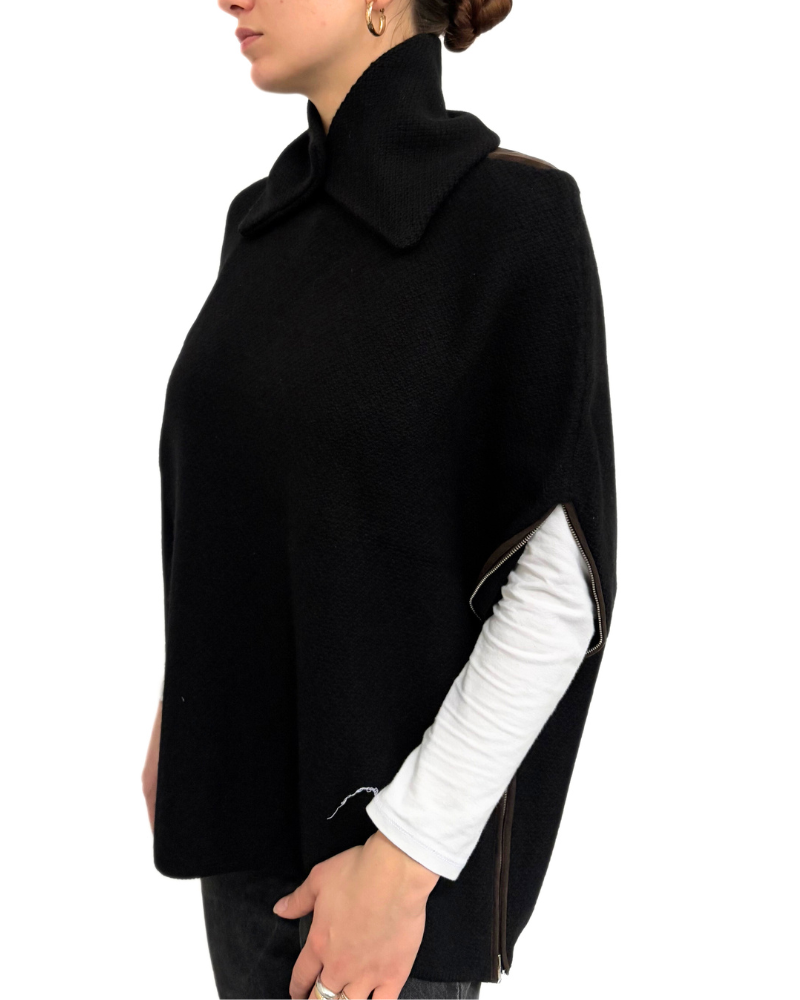 CASHMERE ZIP CAPE WITH SEPARATE COLLAR, BLACK
