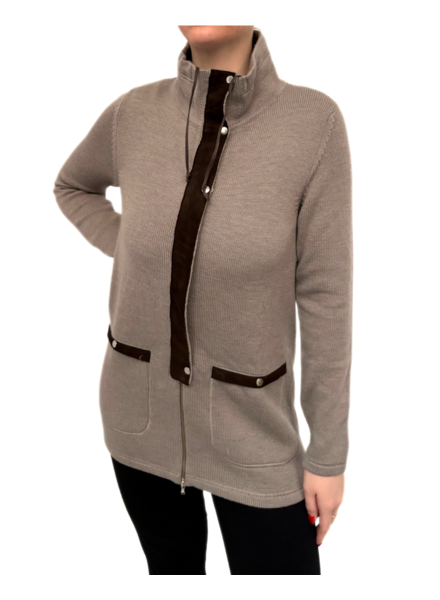 WOOL-CASHMERE KNIT SAFARI JACKET W/ ULTRA SUEDE: GRAY