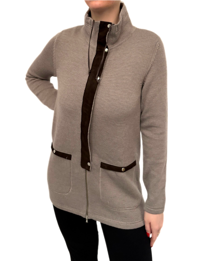 WOOL-CASHMERE KNIT SAFARI JACKET W/ ULTRA SUEDE: GRAY